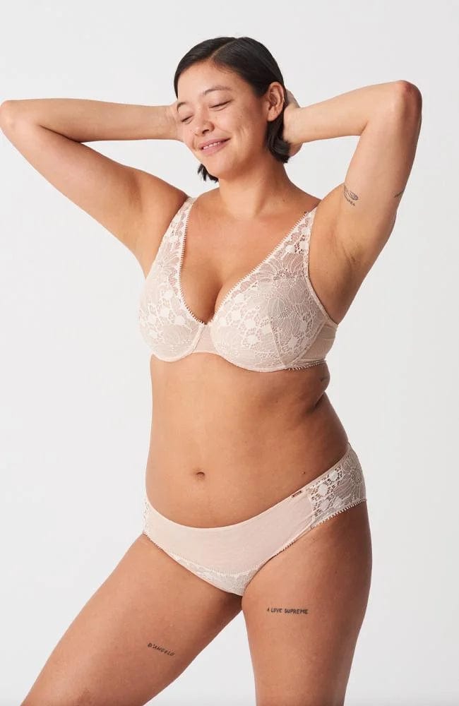 %shop_name_% Chantelle_Day to Night Plunge Spacer Bra _ Bras_