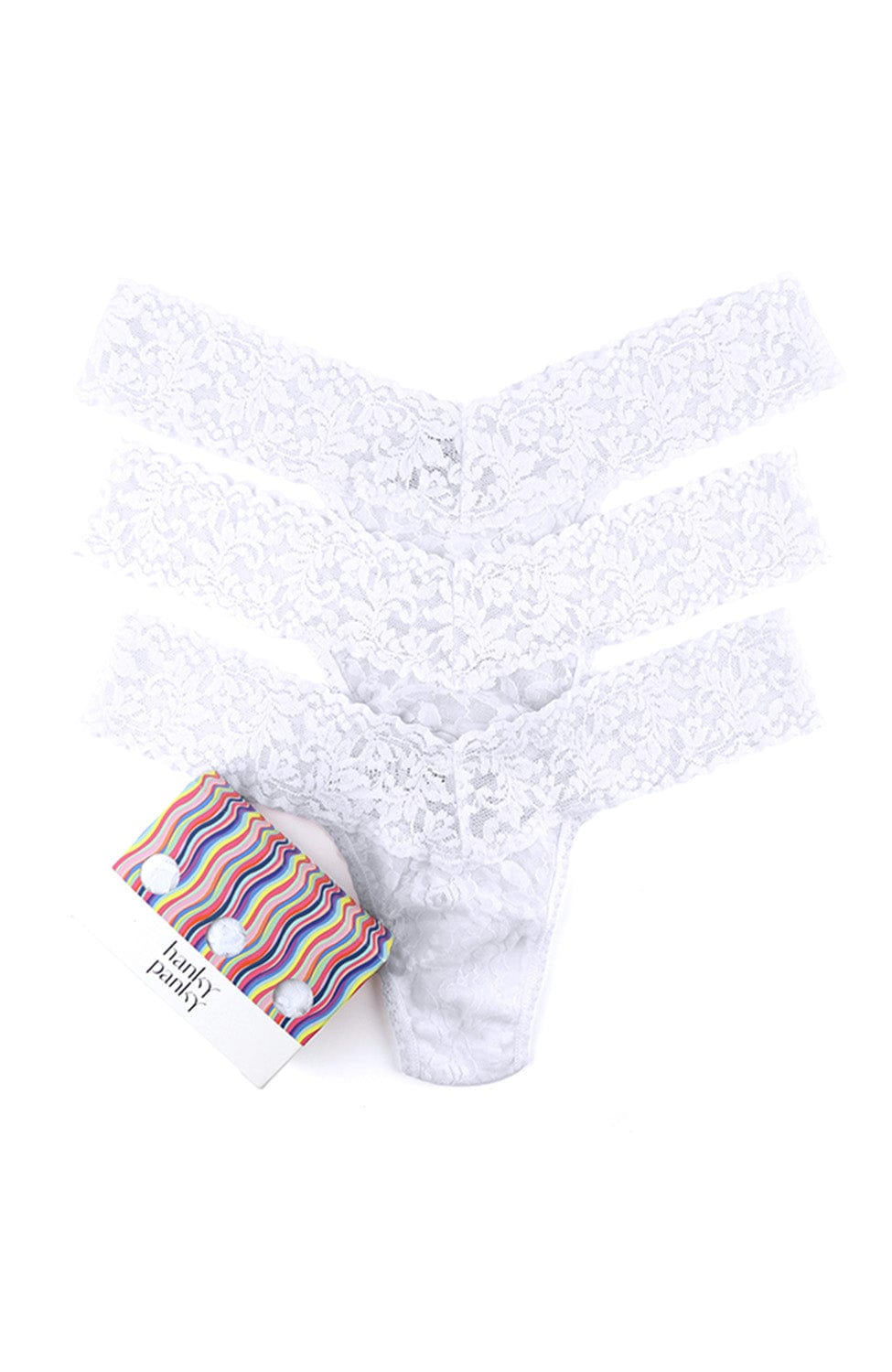 Signature Lace Low Rise Thong 3 Pack