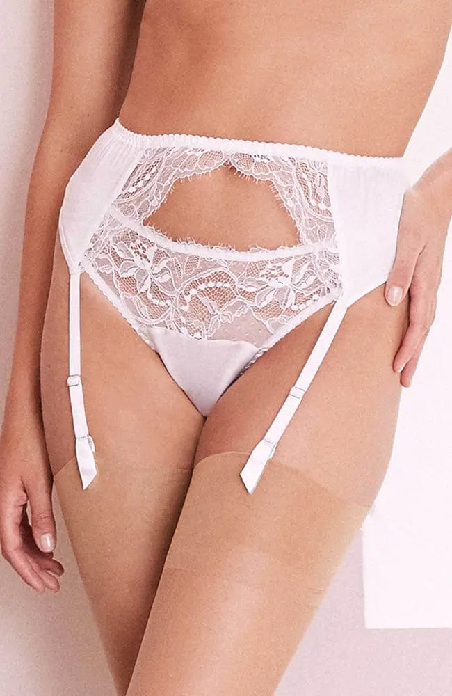 %shop_name_% Fleur of England_Signature Lace Padded Bra, Suspender &amp; Lace Thong Set _ Bridal Gift Set_ 3180.00